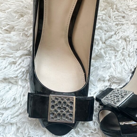 COACH Scarlett Peep Toe Pumps | Black | Size 7 - Picture 2 of 3